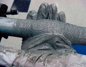 cement bandage on a pipe when leaking