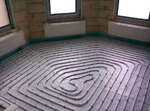 rough screed for heated floors on the ground