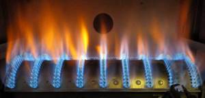 Газ или электричество? Какое отопление выгоднее и дешевле для частного дома?