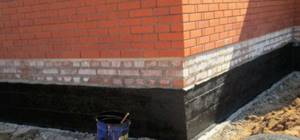 Waterproofing a brick plinth - horizontal, vertical, instructions, advice from masons