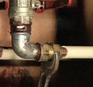 How to connect and install metal-plastic pipes without leaks
