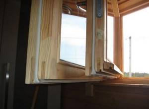 How to insulate windows. No. 5. Insulation of a wooden window with foam rubber and sealant 