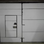 How to close gaps on garage doors