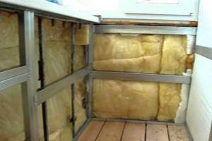 picture of balcony insulation with mineral wool