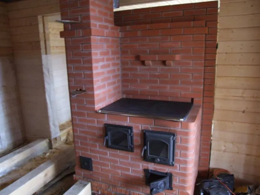 T-shaped brick heating stove