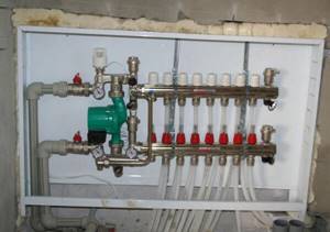 Water mixing valve in the heating system