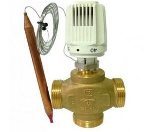 Valve with thermal head