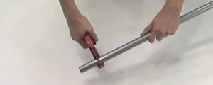 Installation of cross-linked polyethylene pipes with Rehau sliding fittings