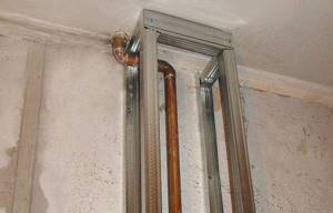Is it possible to sew up heating pipes with plasterboard in a private house?