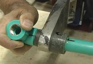 Soldering polypropylene pipes with your own hands: installation rules, tips, mistakes