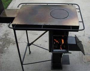 DIY camp stove made of metal