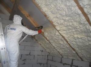 Foam - insulation for the attic