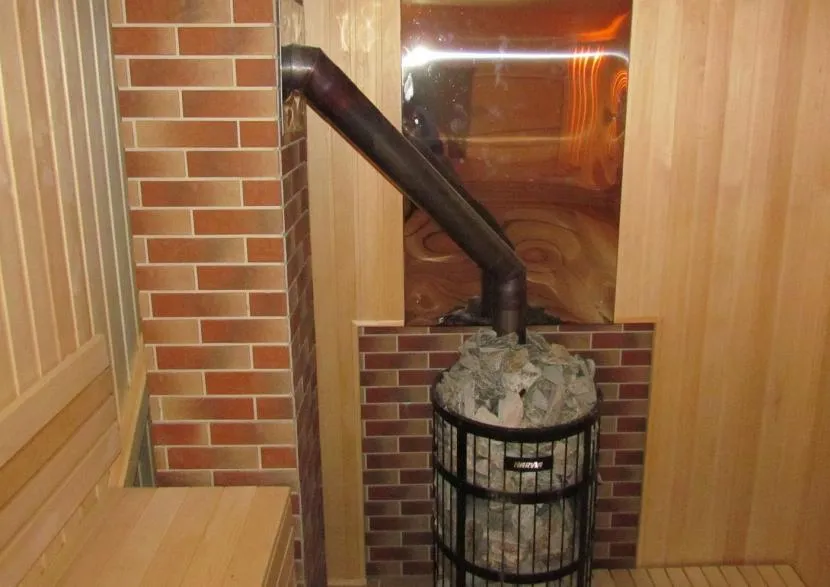 An example of connecting a stove to a brick chimney