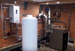 Arrangement of equipment in the boiler room of a private house