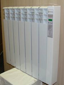 Six-section radiator with programmable timer.