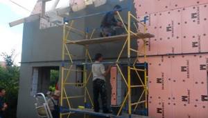 Plastering the facade of a house from penoplex