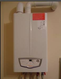 Mounted wall-mounted Immergas boiler