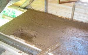 Clay walls with sawdust