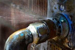 Leak - the cause of pressure drop in the heating circuit