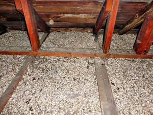 Thermal insulation from sawdust