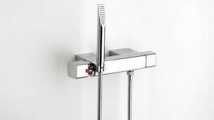 Shower thermostat: model AquaHeat SS3 (RUR 11,042...