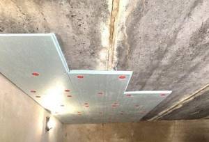 Insulating the ceiling with foam plastic in the garage