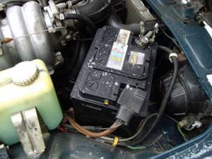 We insulate the car battery for winter