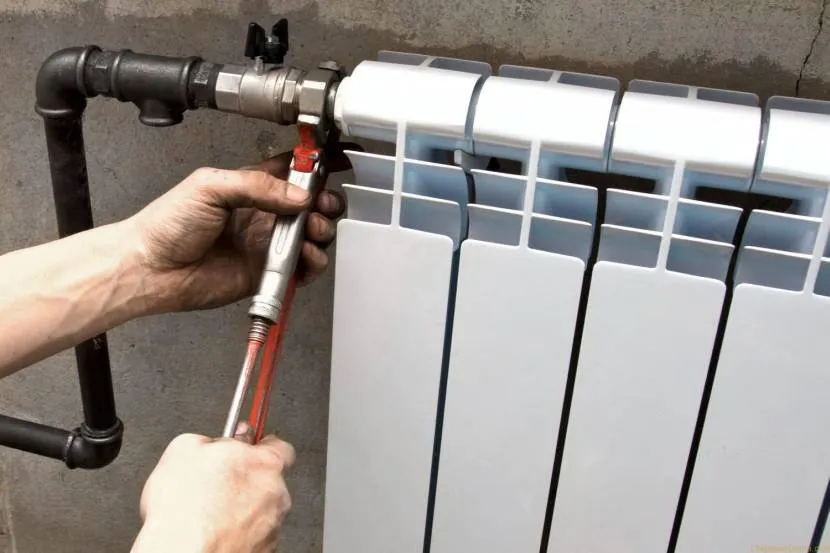 Replacing seals in the radiator